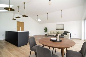 Photo 40- click for photo gallery